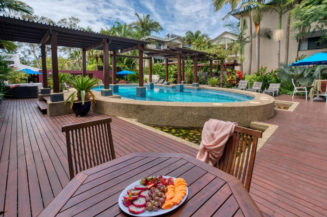 Freestyle Resort Port Douglas Bagian luar foto