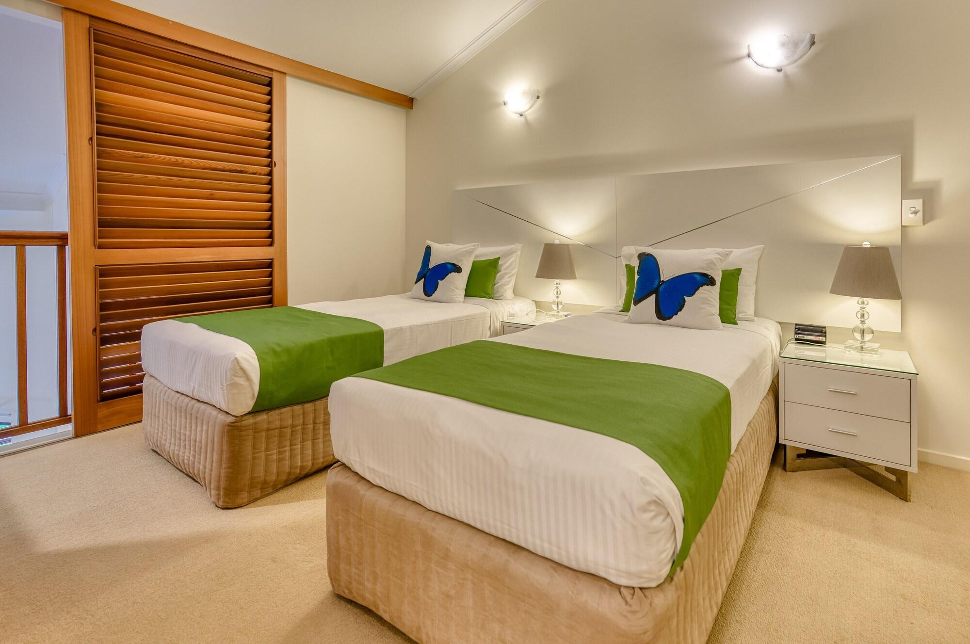 Freestyle Resort Port Douglas Bagian luar foto