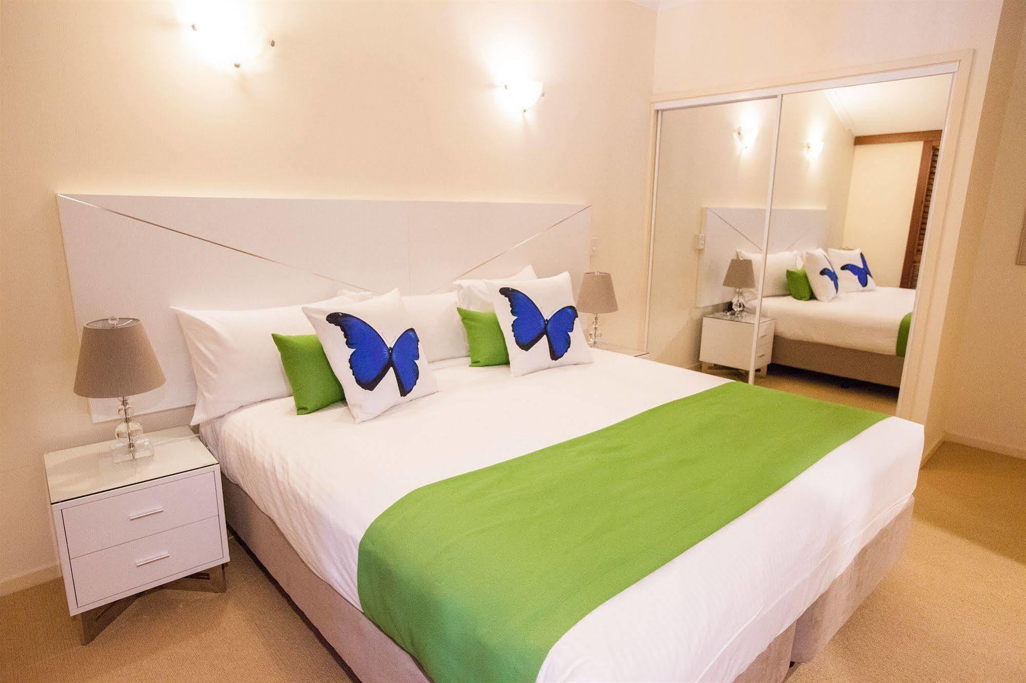 Freestyle Resort Port Douglas Bagian luar foto